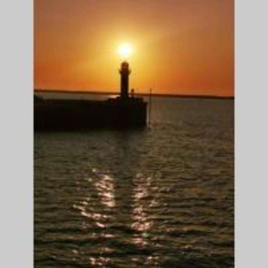 Meuble 4 Etoiles, A 2Mn De Nausicaa, Vue Sur Port Et Mer Boulogne-sur-Mer Exterior photo